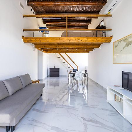 Appartement Carrozzieri Nest At Historical Center à Naples Extérieur photo