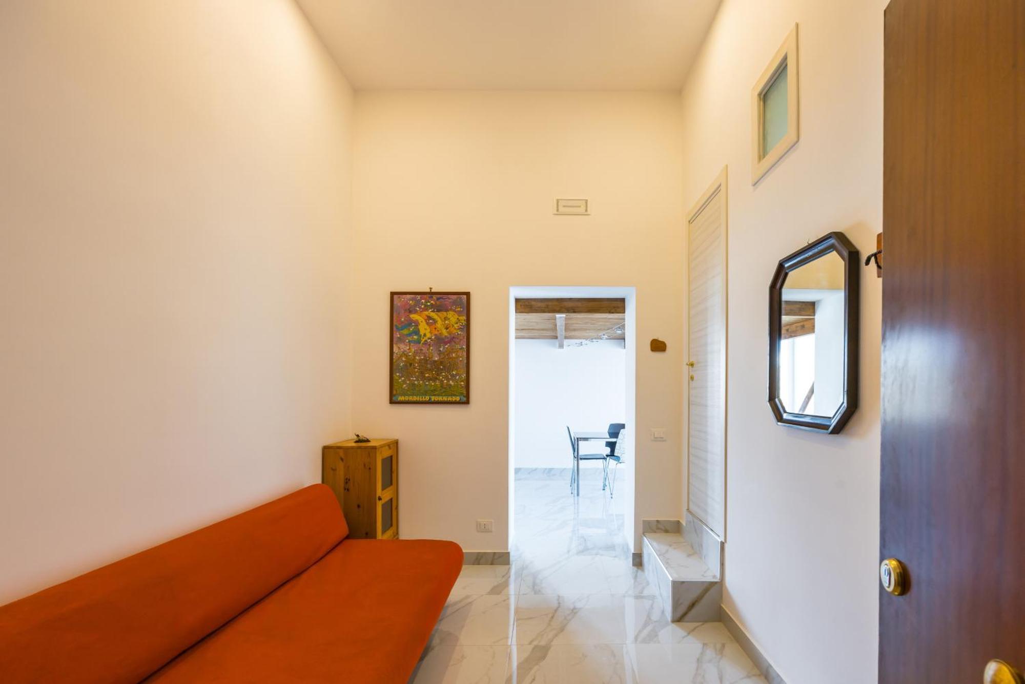 Appartement Carrozzieri Nest At Historical Center à Naples Extérieur photo