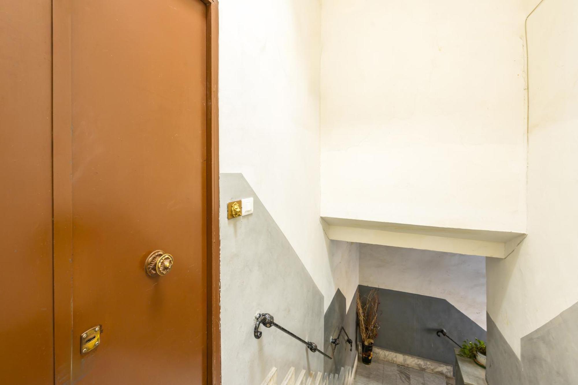 Appartement Carrozzieri Nest At Historical Center à Naples Extérieur photo