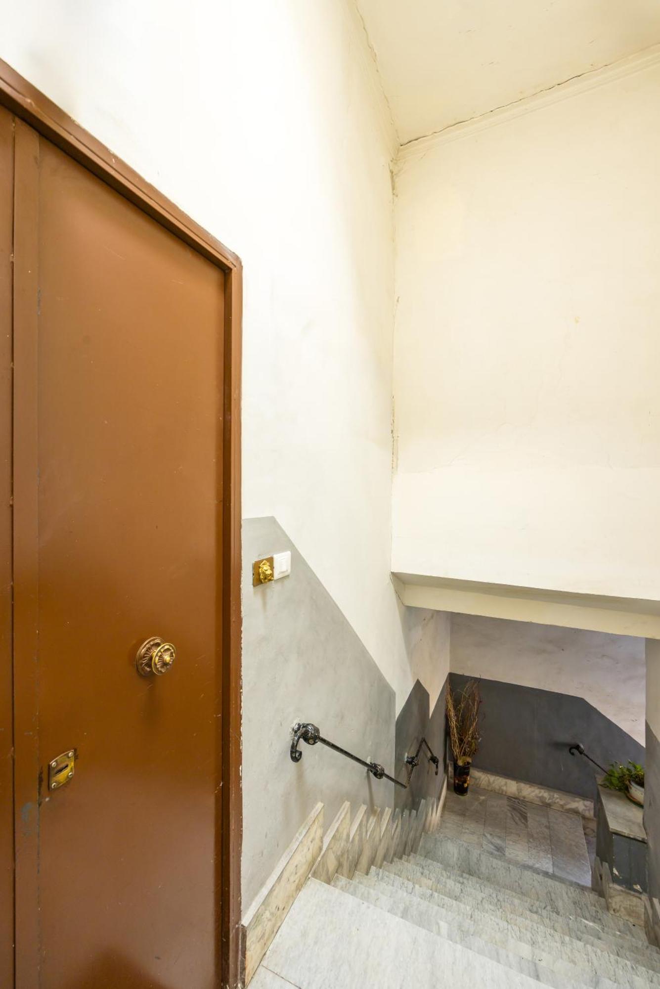 Appartement Carrozzieri Nest At Historical Center à Naples Extérieur photo
