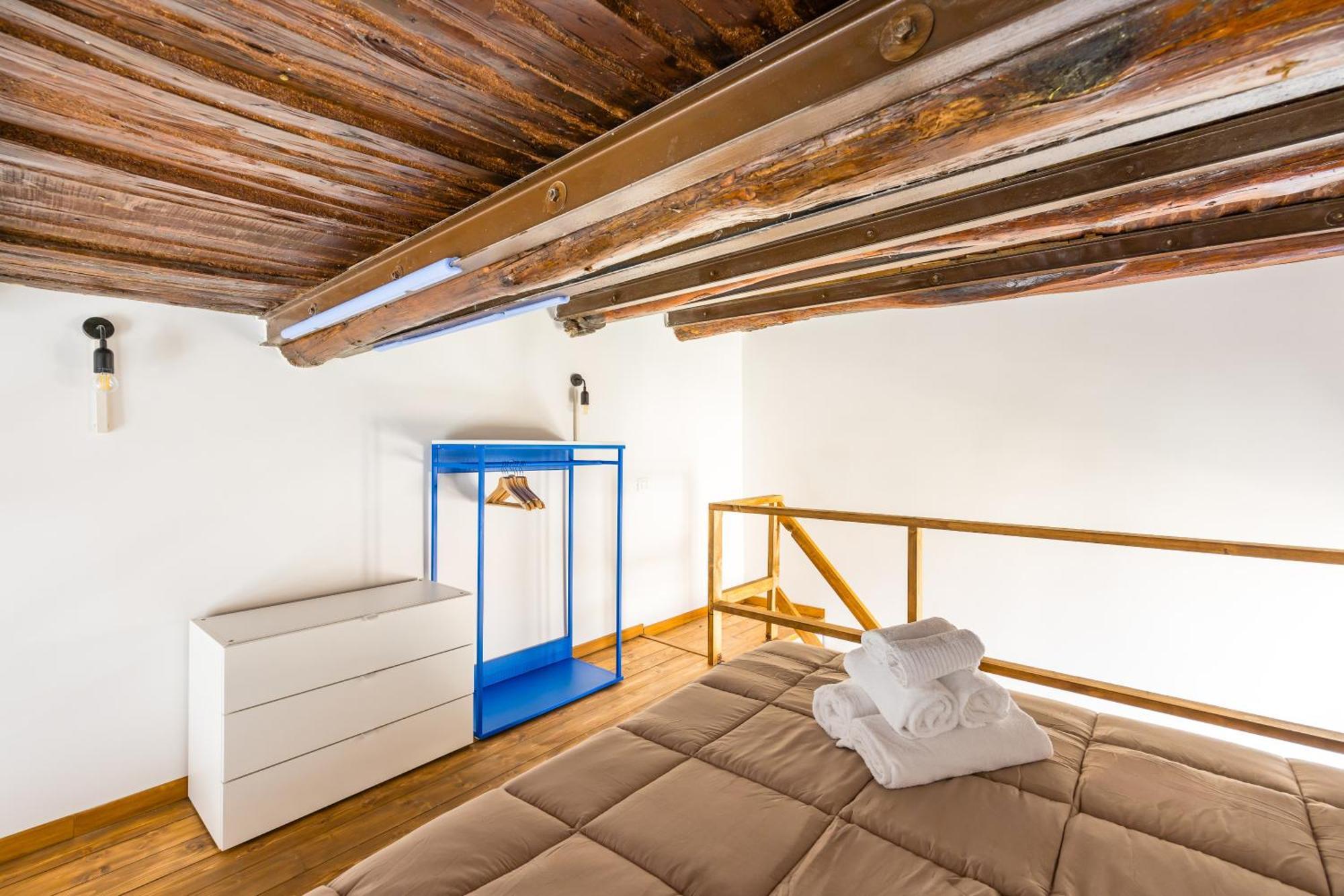Appartement Carrozzieri Nest At Historical Center à Naples Extérieur photo