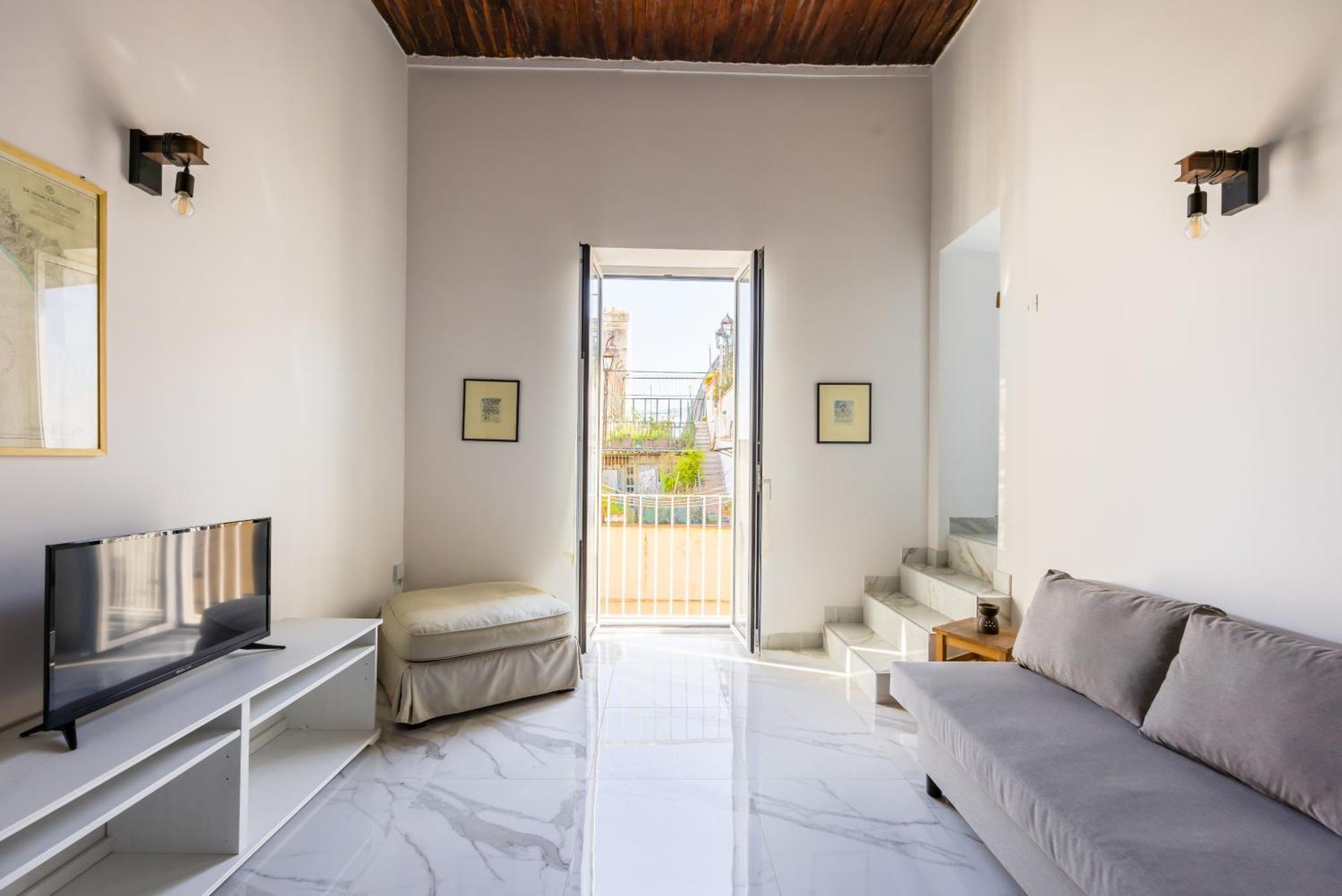 Appartement Carrozzieri Nest At Historical Center à Naples Extérieur photo